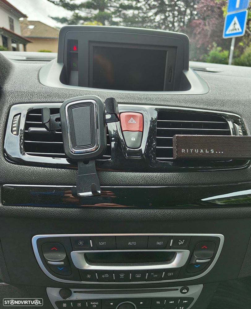 Renault Mégane Coupe 1.5 dCi Bose Edition CO2 Champion - 8
