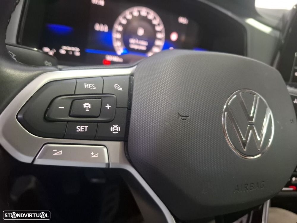 VW T-Roc 1.0 TSI Urban - 21