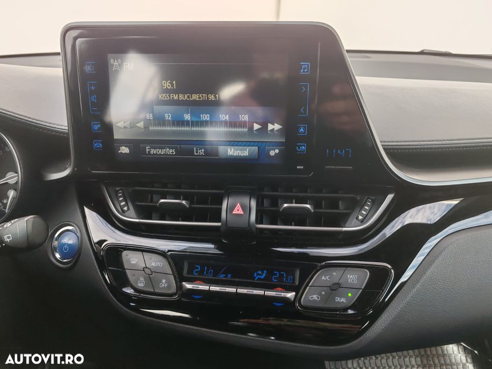 Toyota C-HR 1.8 HSD 4x2 CVT C-ult - 14