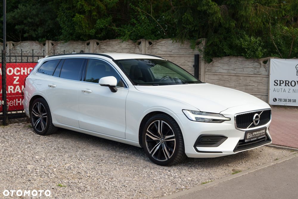 Volvo V60 B3 B DKG Momentum Pro - 30