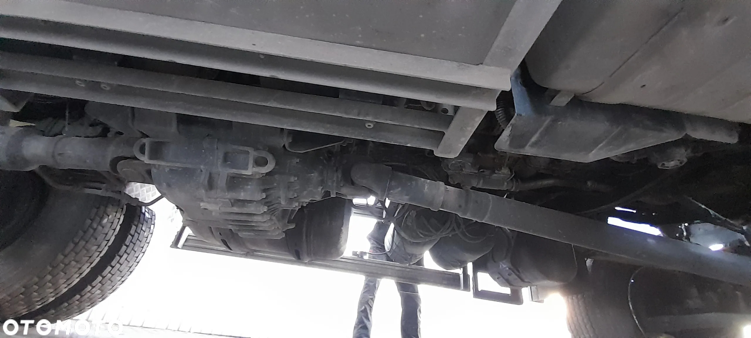 Mercedes-Benz AROCS 2046 - 20