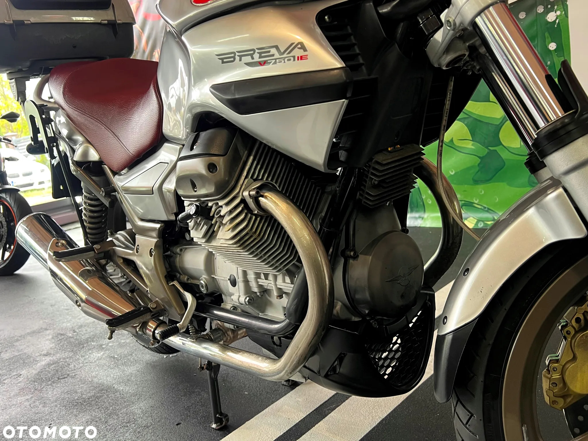 Moto Guzzi Breva - 11