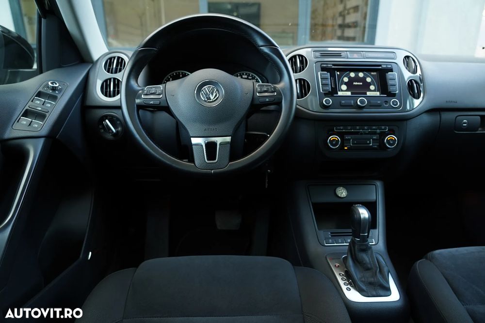 Volkswagen Tiguan - 16