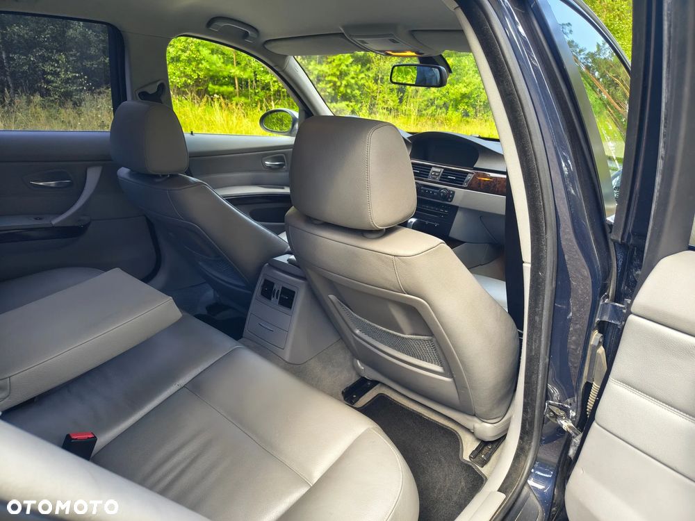 BMW Seria 3 - 29