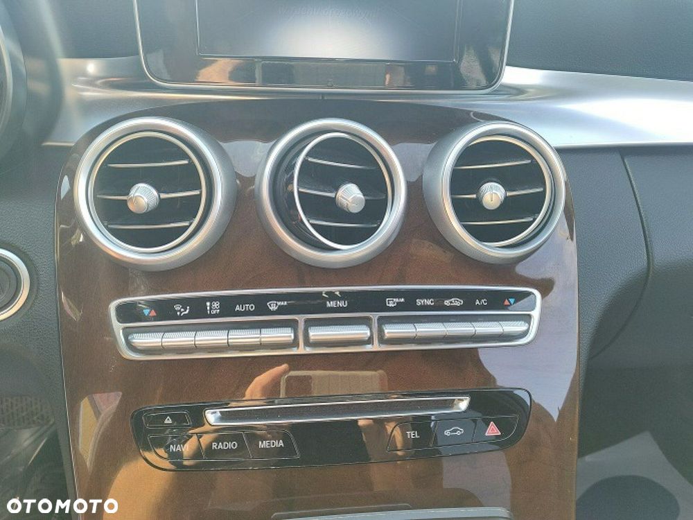 Mercedes-Benz Klasa C - 28