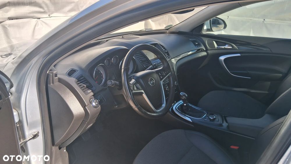 Opel Insignia 1.6 Turbo Cosmo - 11