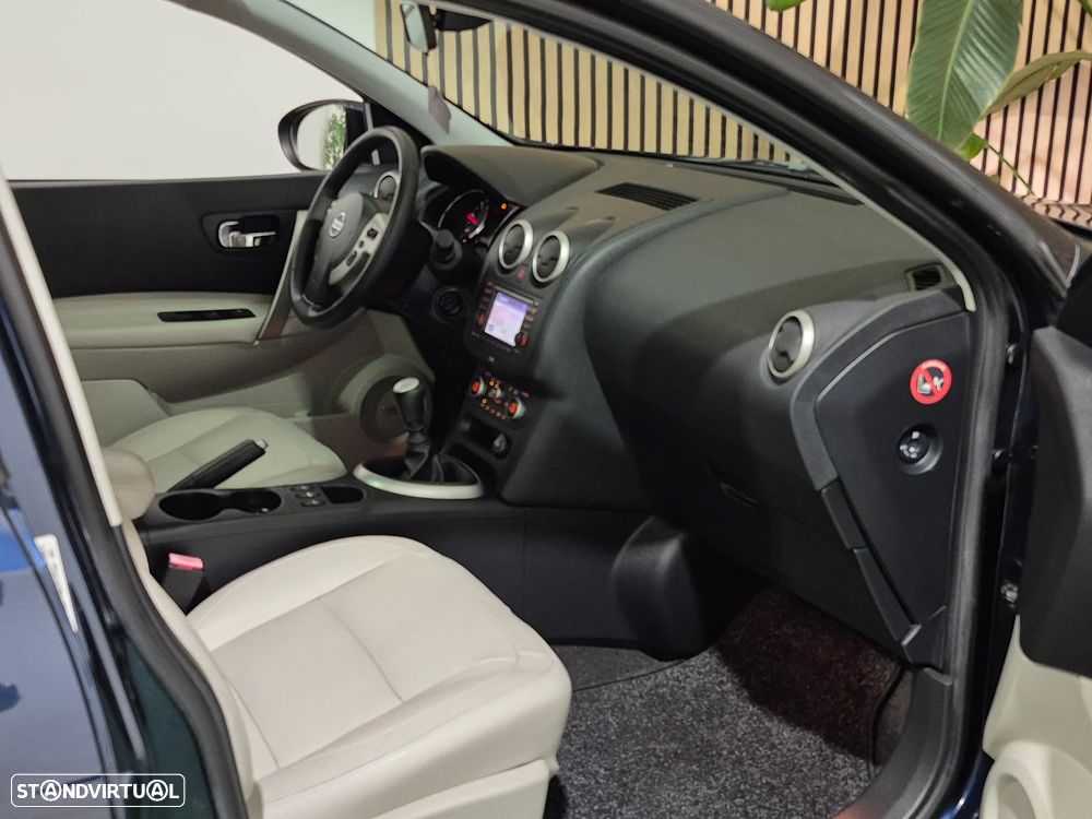 Nissan Qashqai 1.6 dCi 360 S&S - 14