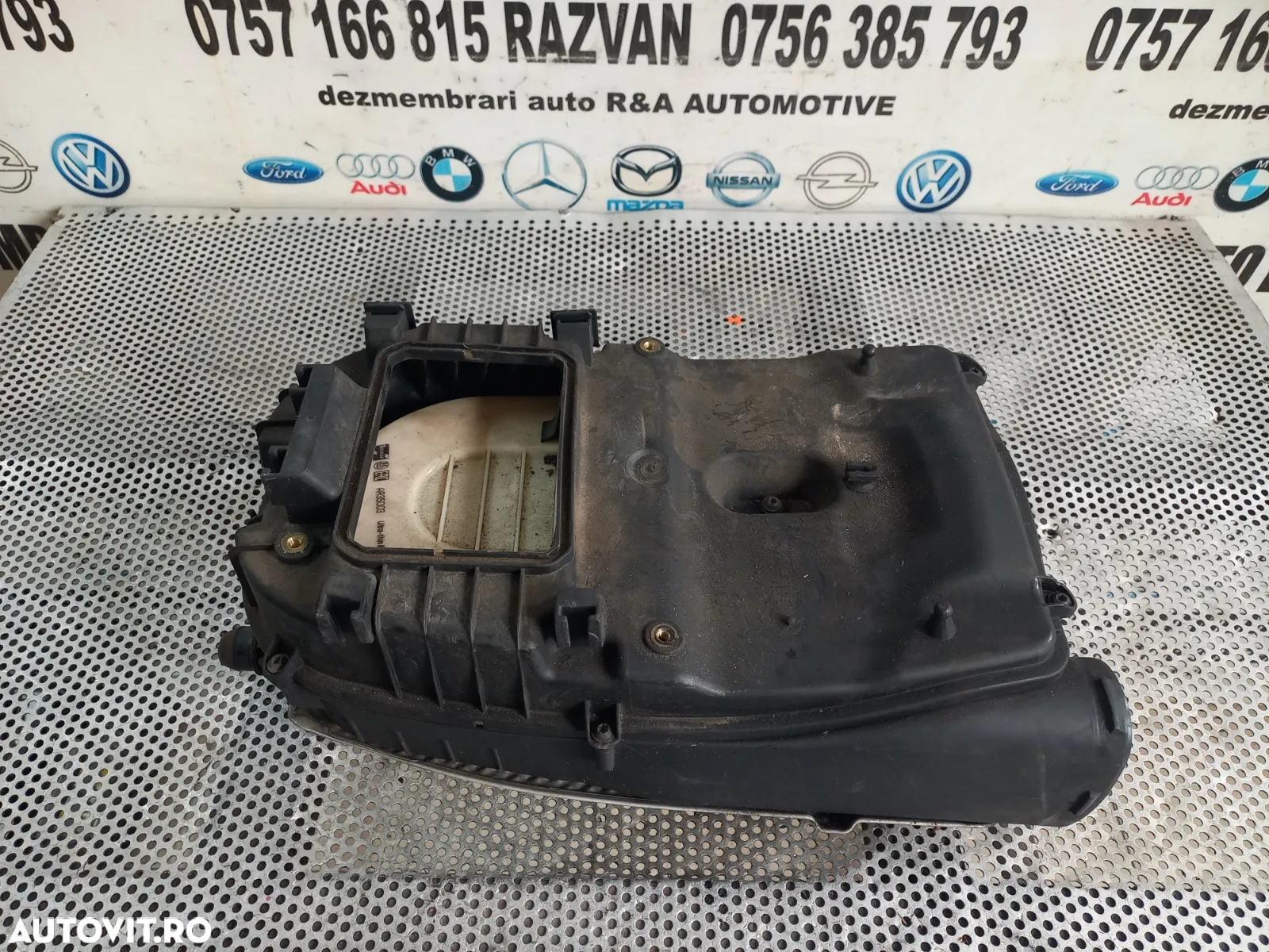 Carcasa Filtru Aer Mercedes C Class W204 S204 E Class W212 2.2 Cdi Euro 5 Motor 651 Cod A - Dezmemb - 4
