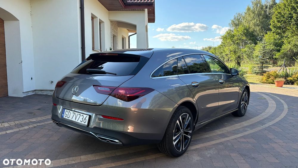 Mercedes-Benz CLA 200 d Progressive 8G-DCT - 2