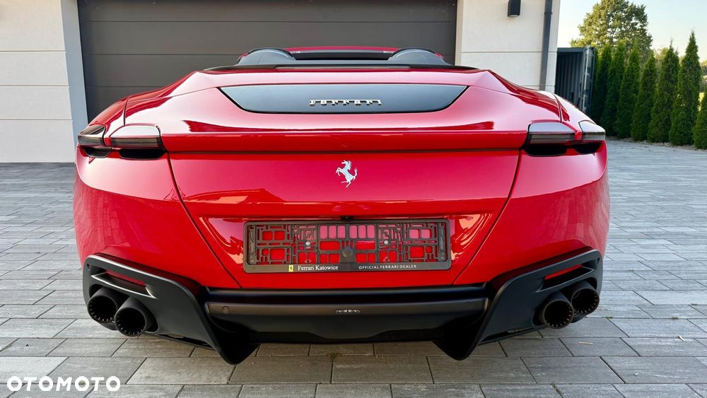 Ferrari Roma Spider - 2