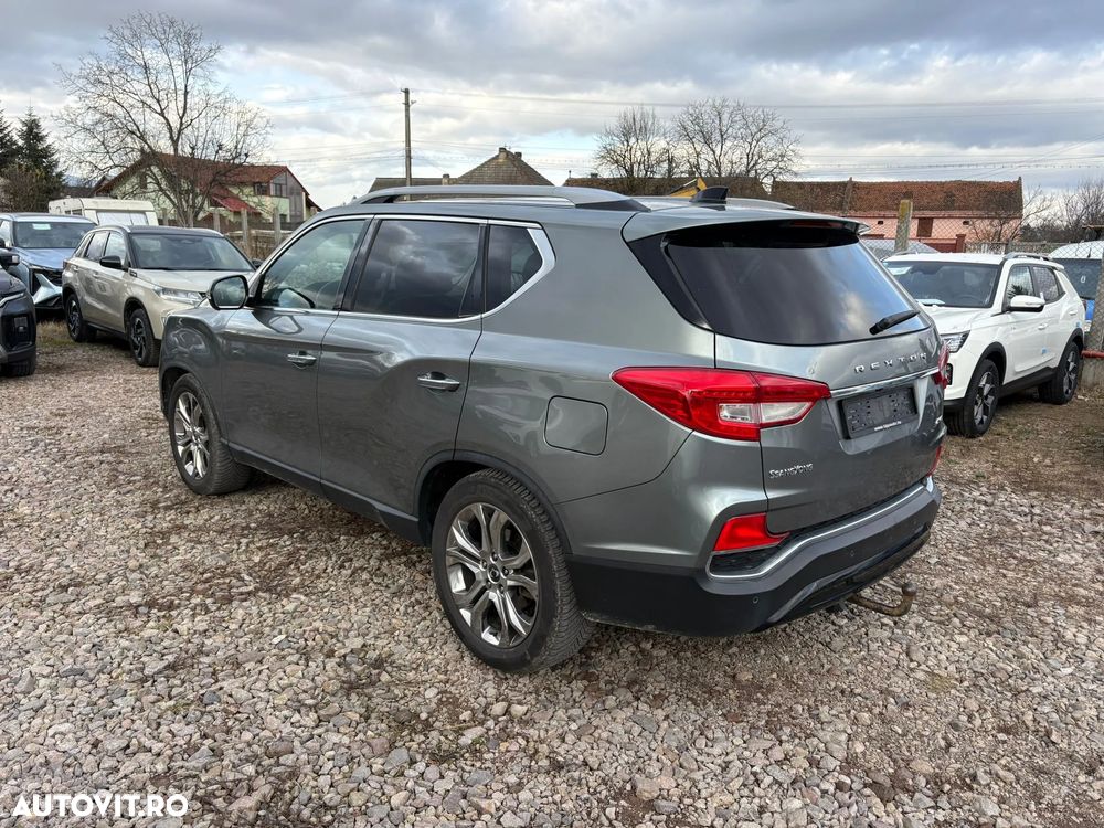 SsangYong REXTON 2.2 e-XDi 220 4WD Aut. Noblesse - 4