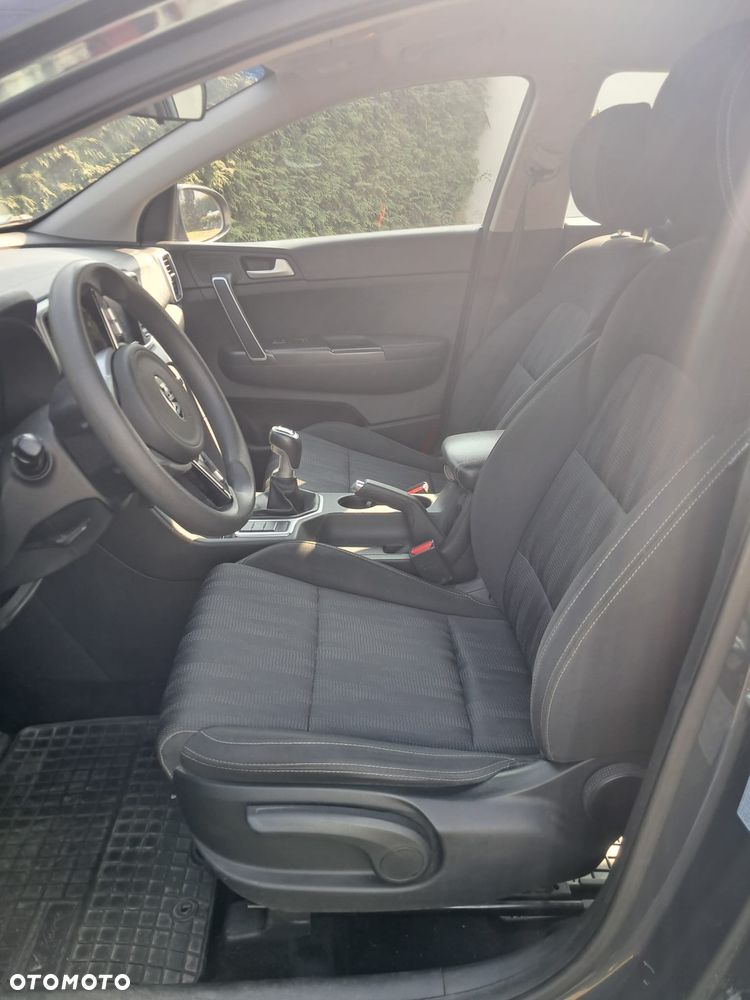 Kia Sportage 1.6 GDI L 2WD - 8