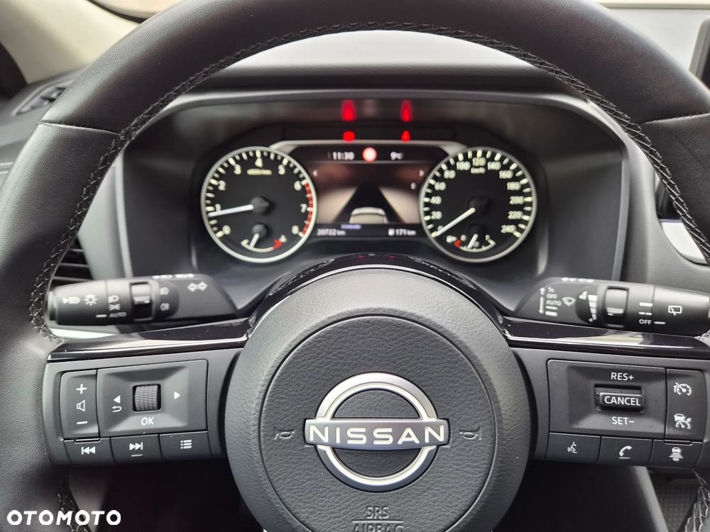 Nissan Qashqai 1.3 DIG-T mHEV N-Connecta - 17