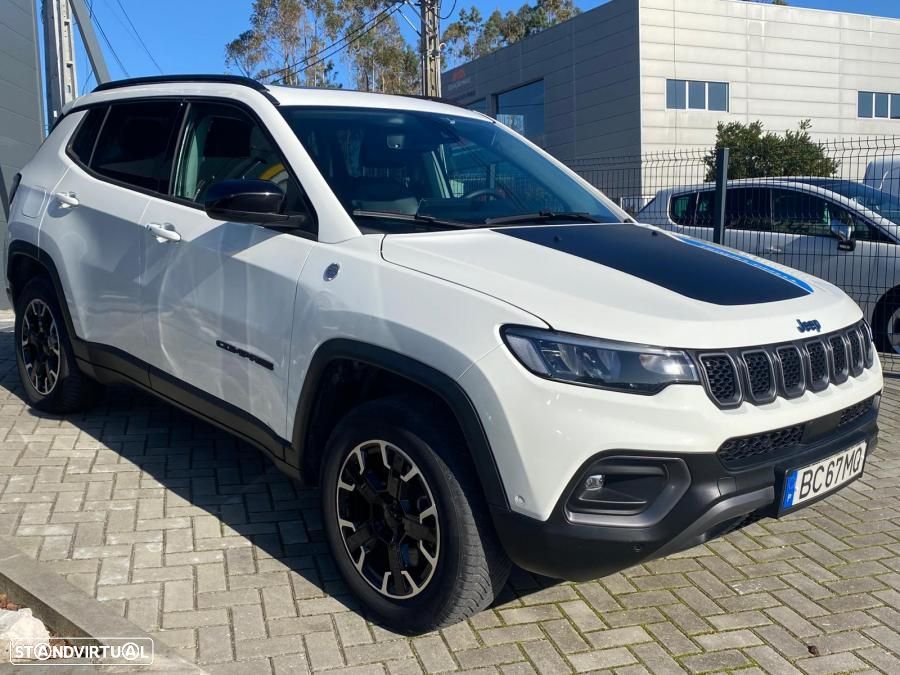 Jeep Compass 1.3 TG Trailhawk - 4