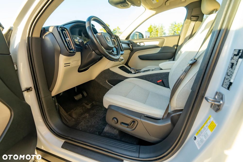 Volvo XC 40 - 36