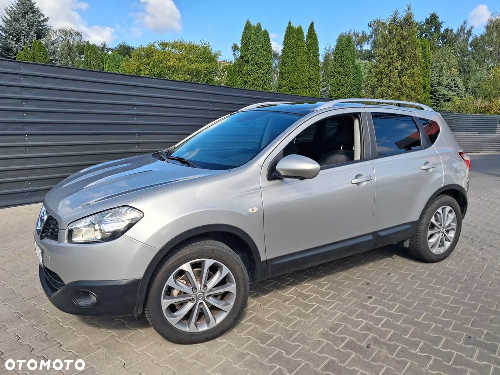 Nissan Qashqai 1.6 visia - 1