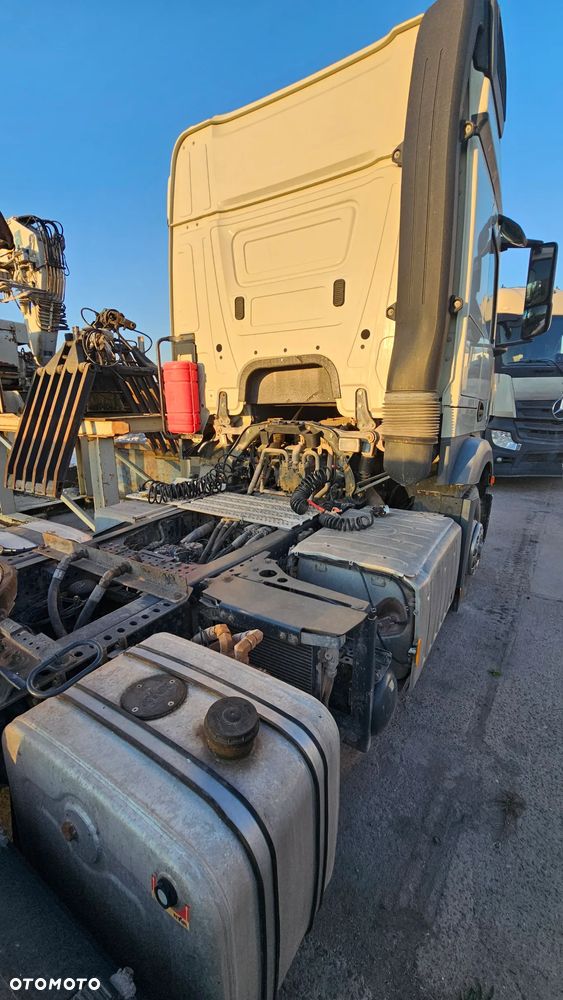 Mercedes-Benz ACTROS 1843 4X4 - 4