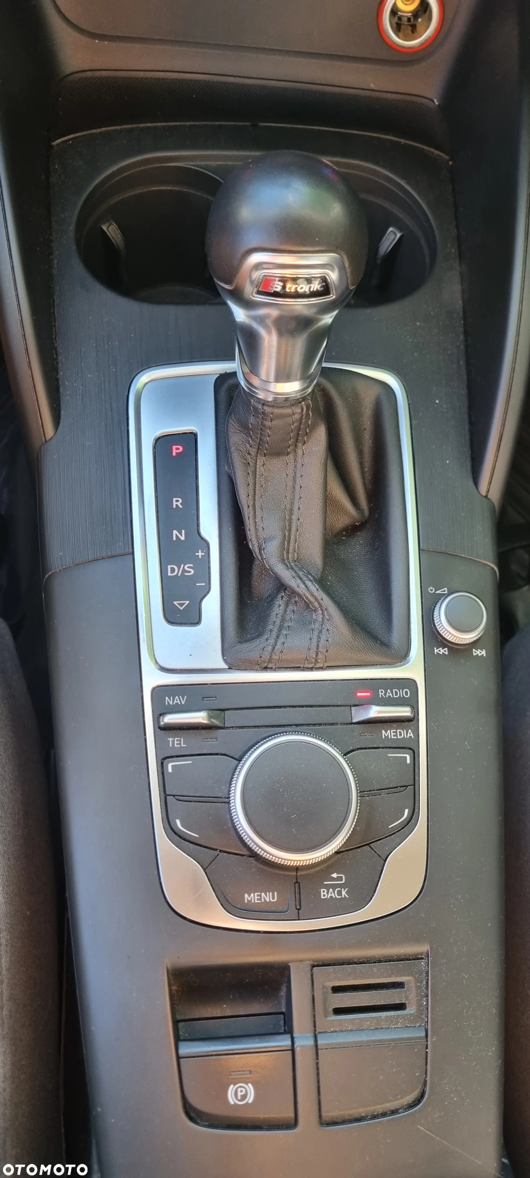 Audi A3 2.0 TDI Edycja Specjalna S tronic - 16