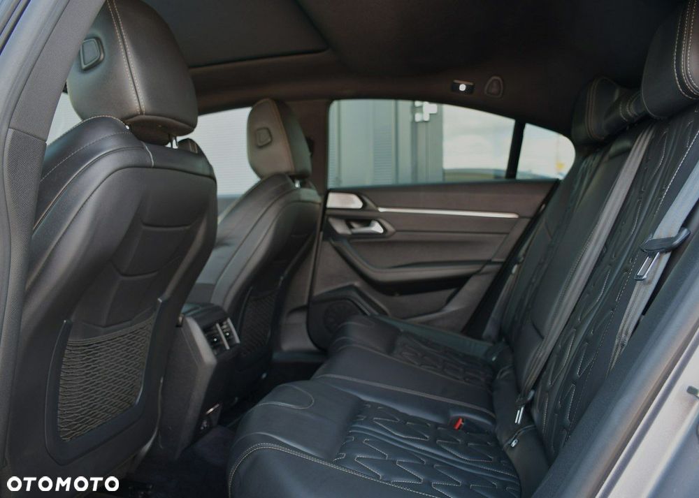 Peugeot 508 225 e-EAT8 GT Pack - 18