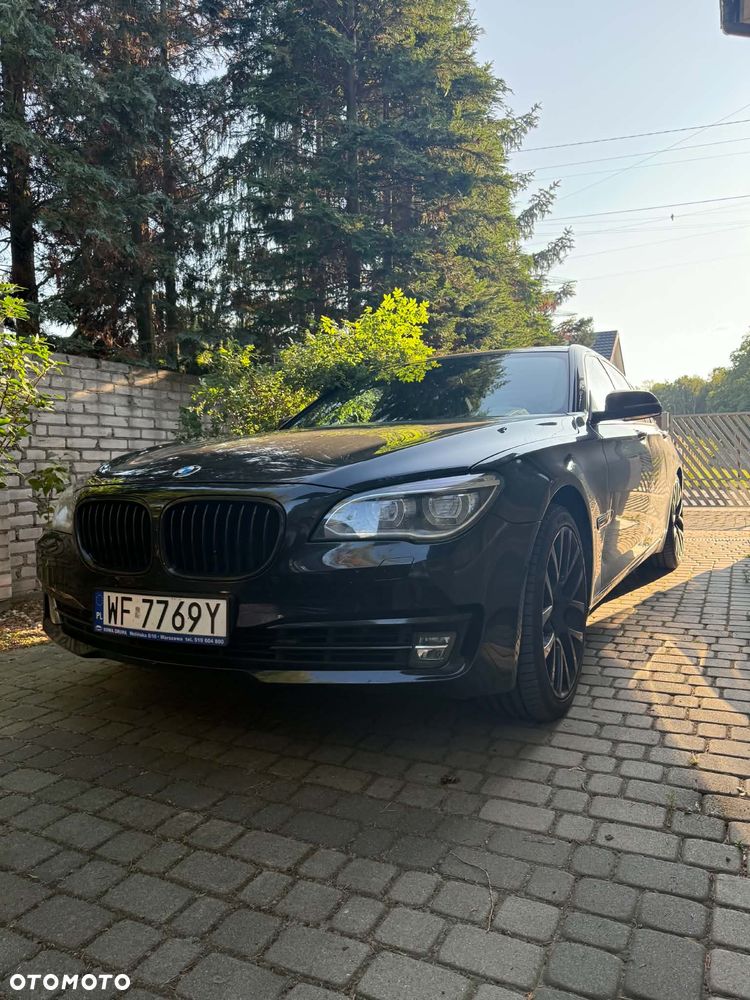 BMW Seria 7 740d xDrive - 4