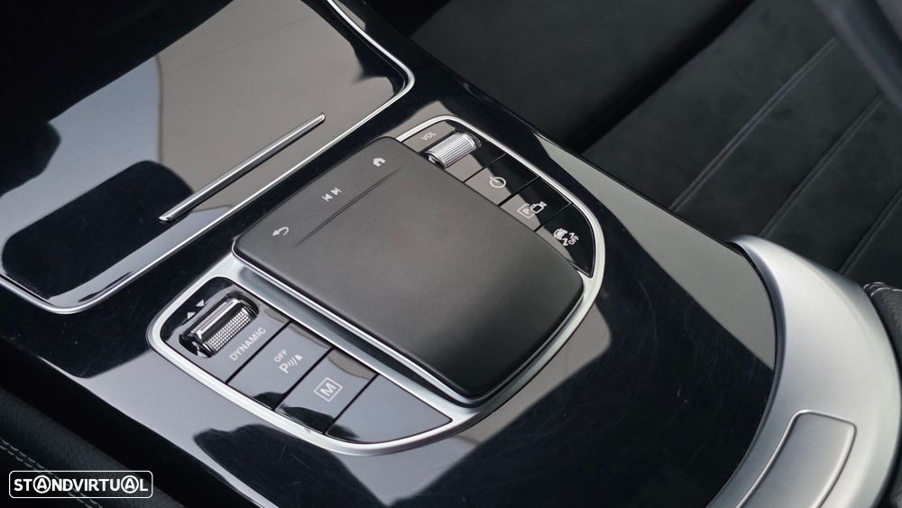 Mercedes-Benz GLC 300 - 33