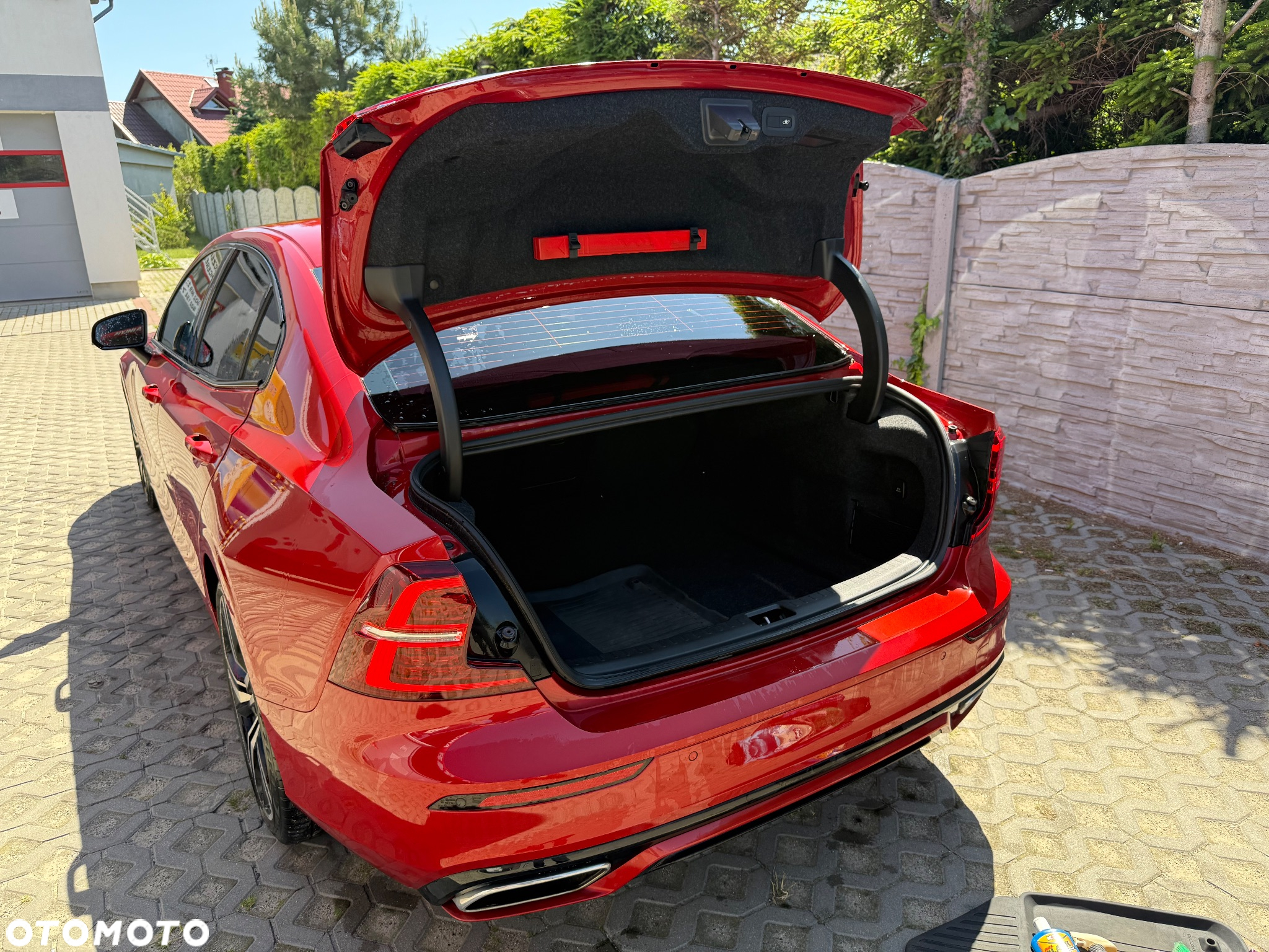 Volvo S60 T5 AWD R-Design - 12
