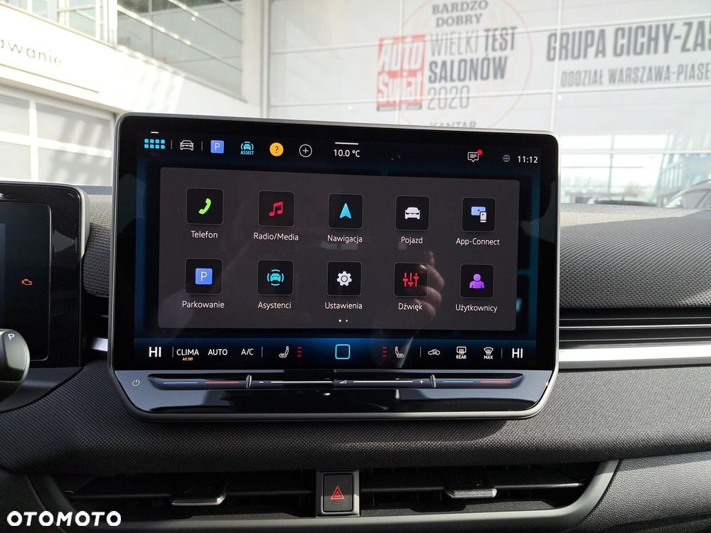 Volkswagen T-Roc 1.5 eTSI Life DSG - 27