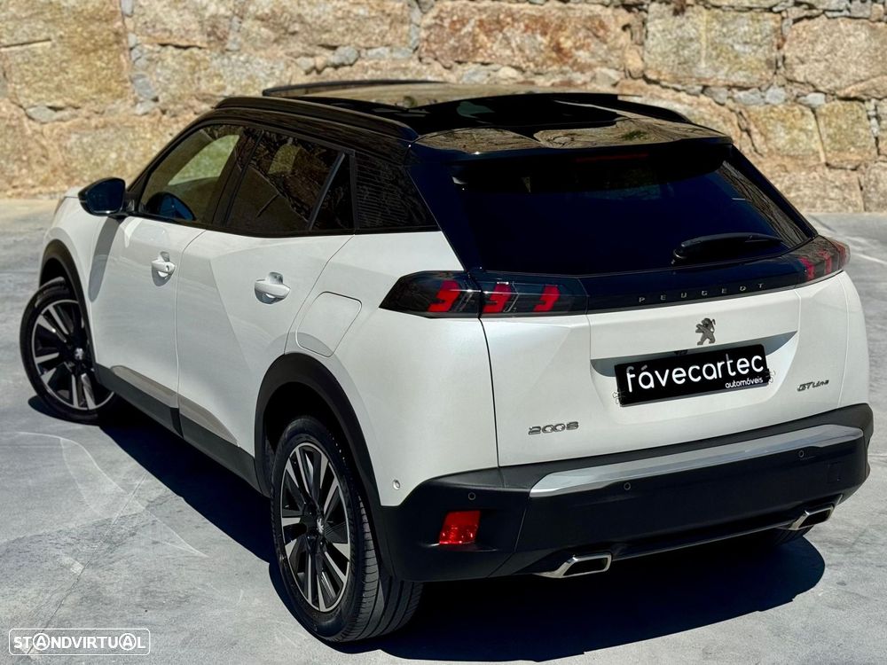 Peugeot 2008 1.2 PureTech GT Line EAT8 - 25