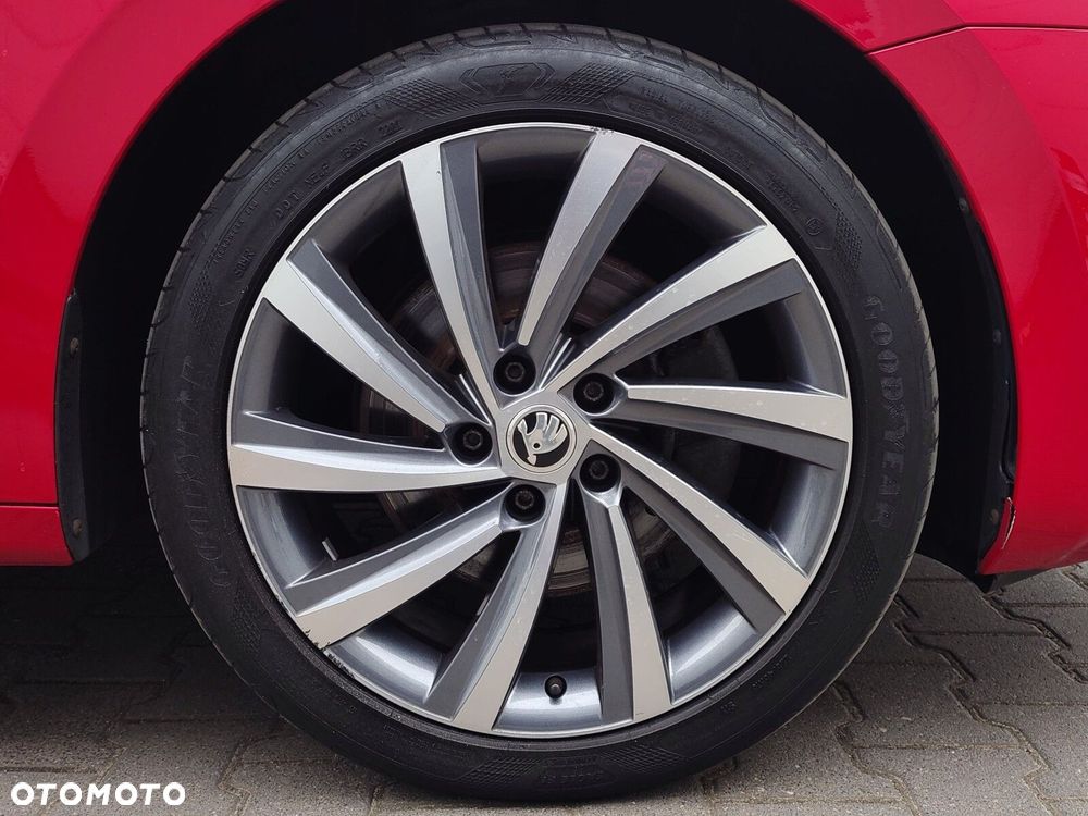 Skoda Octavia 2.0 TDI Style DSG - 9