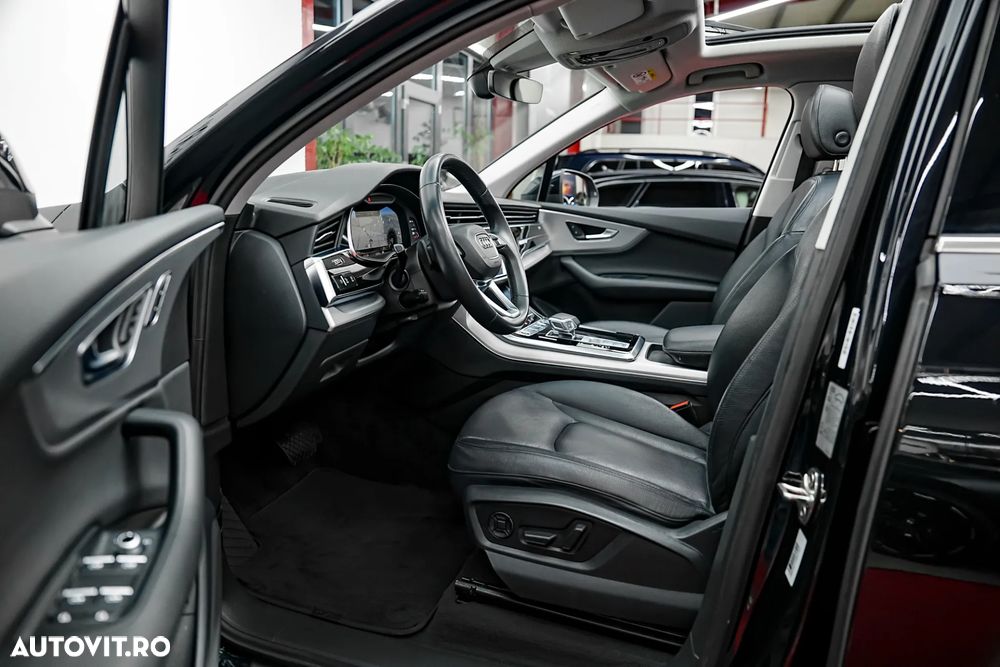 Audi Q7 2021 photo 4