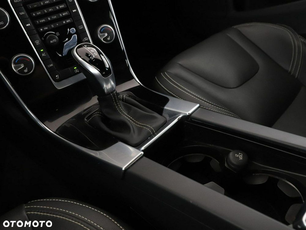Volvo S60 T3 Geartronic Linje Svart - 29