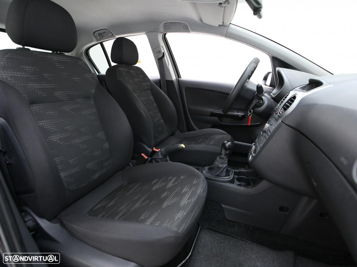 Opel Corsa - 11
