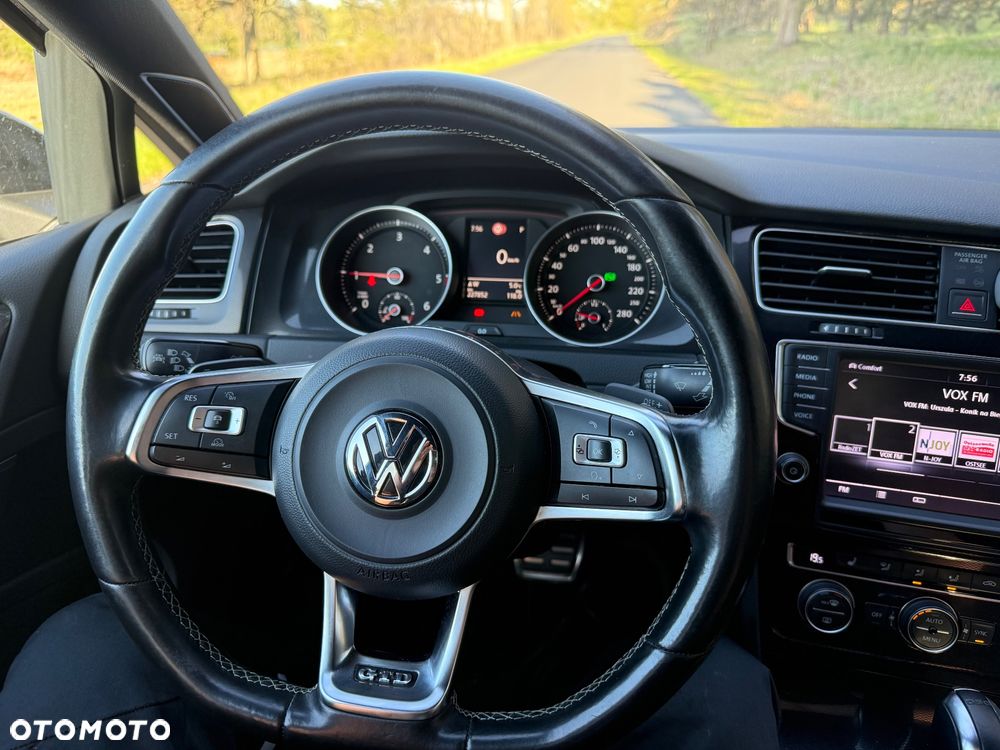 Volkswagen Golf GTD 2.0 TDI SCR DSG - 11