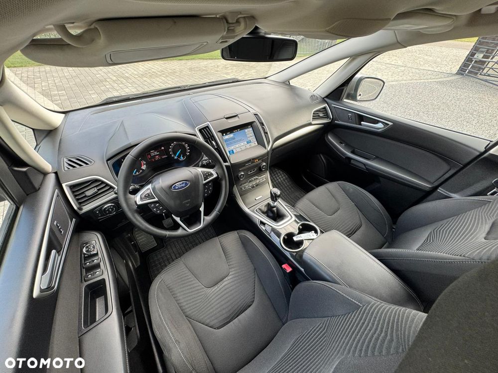 Ford S-Max 2.0 TDCi Titanium - 5
