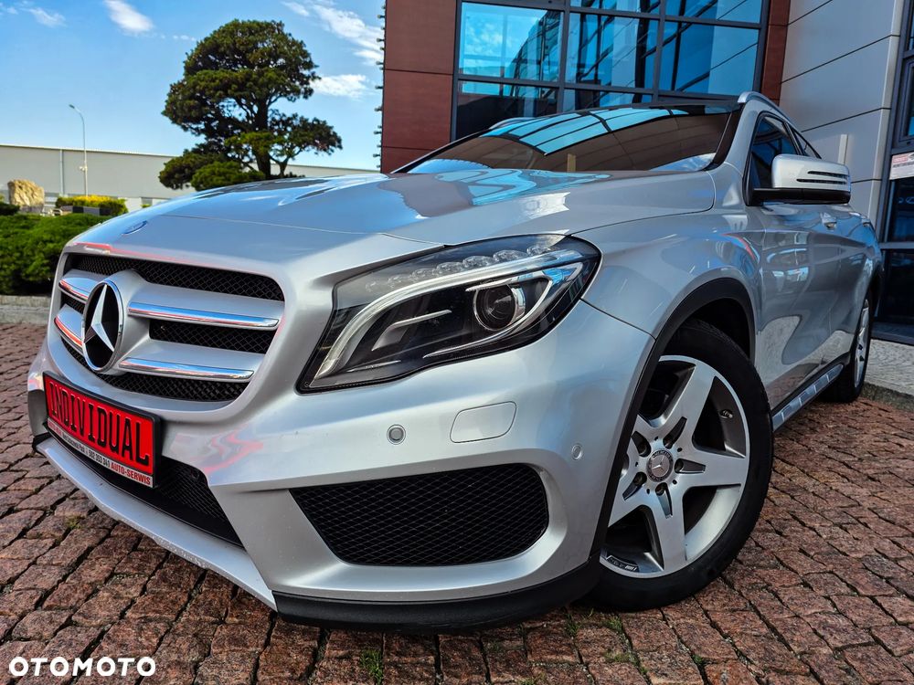 Mercedes-Benz GLA 220 CDI 4Matic 7G-DCT AMG Line - 13