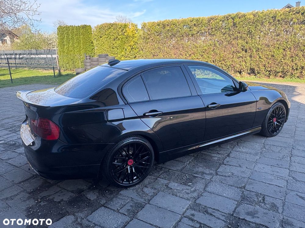 BMW Seria 3 318d - 27