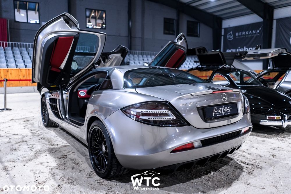 Mercedes-Benz SLR McLaren Coupe - 14