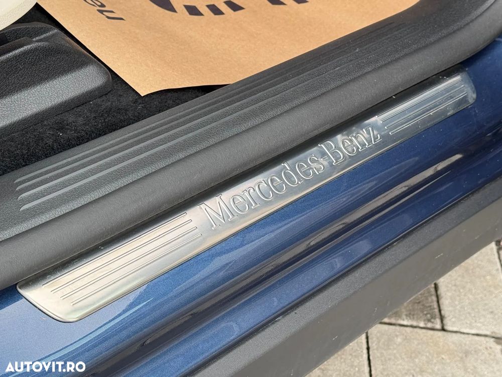 Mercedes-Benz EQB - 22