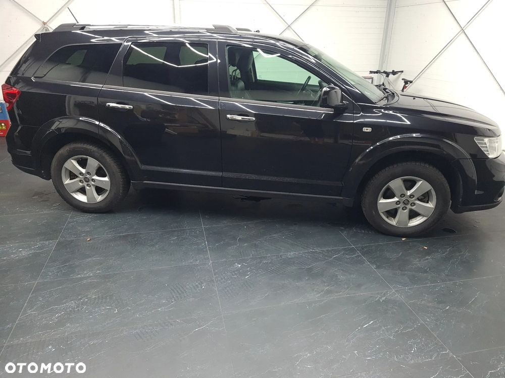 Fiat Freemont 2.0 Multijet 16V DPF Automatik Allrad Lounge - 5