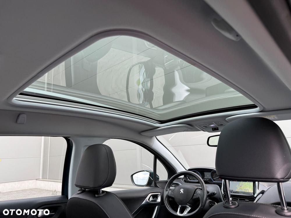 Peugeot 2008 PureTech 110 Stop&Start Allure - 36
