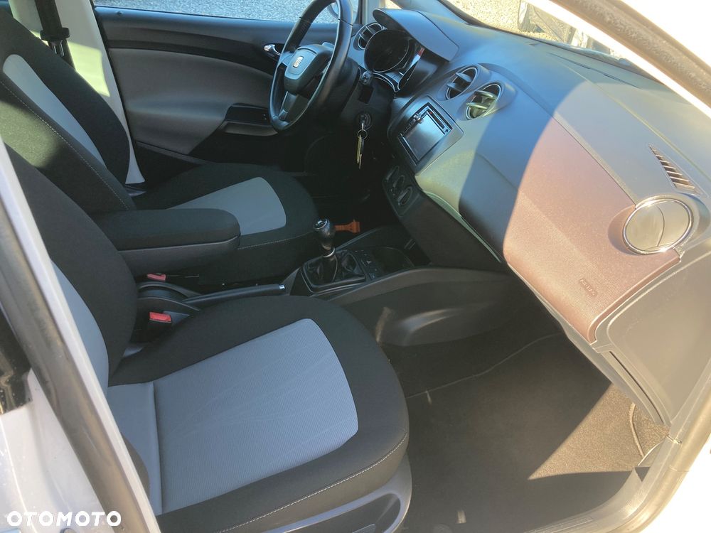 Seat Ibiza 1.2 12V Style - 11