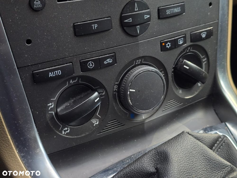 Opel Antara 2.2 CDTI Design Edition - 9