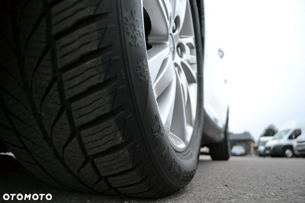 Ford Focus 1.6 Edition - 13