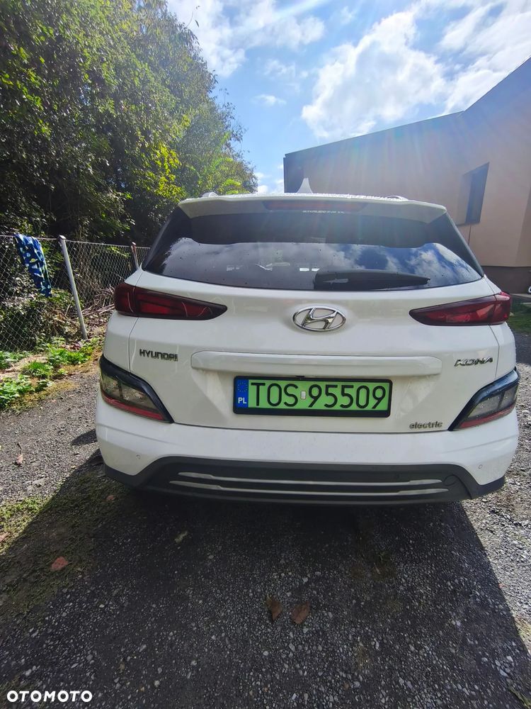 Hyundai Kona - 4