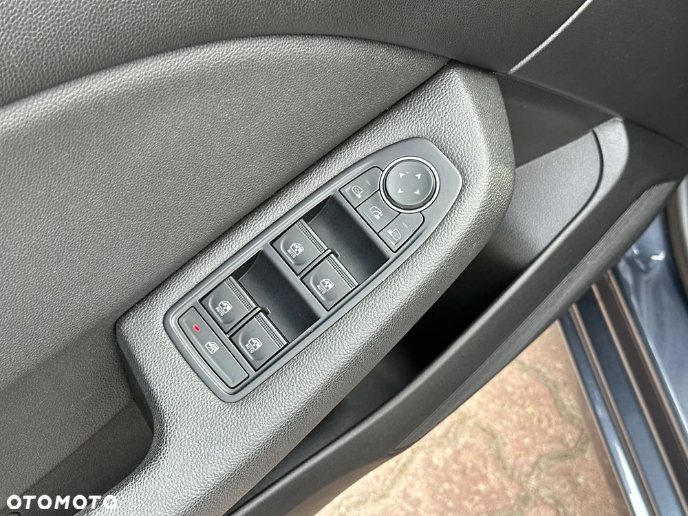 Renault Clio 1.0 TCe Intens - 11