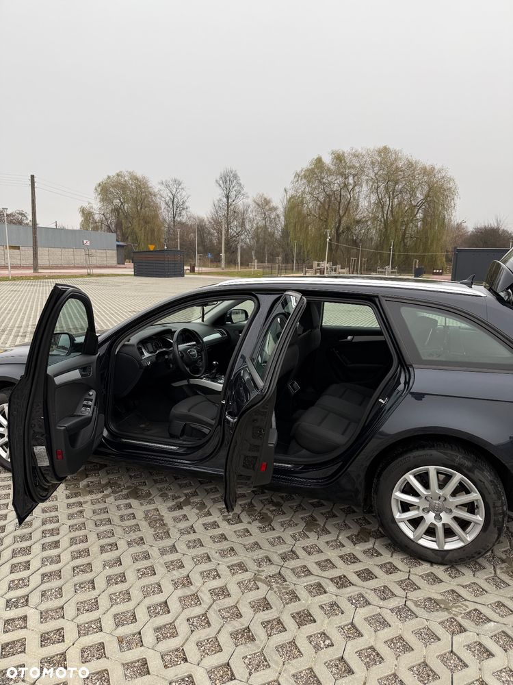Audi A4 Avant 2.0 TDI - 16