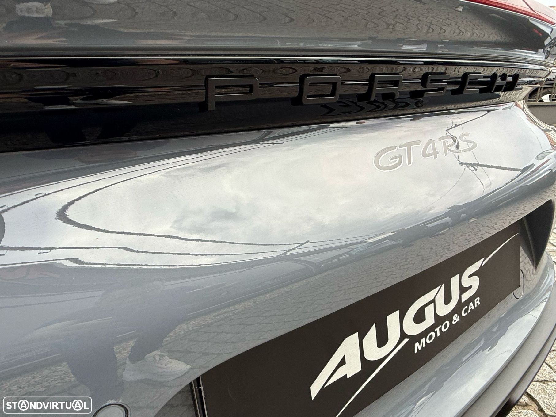 Porsche 718 Cayman GT4 RS - 13