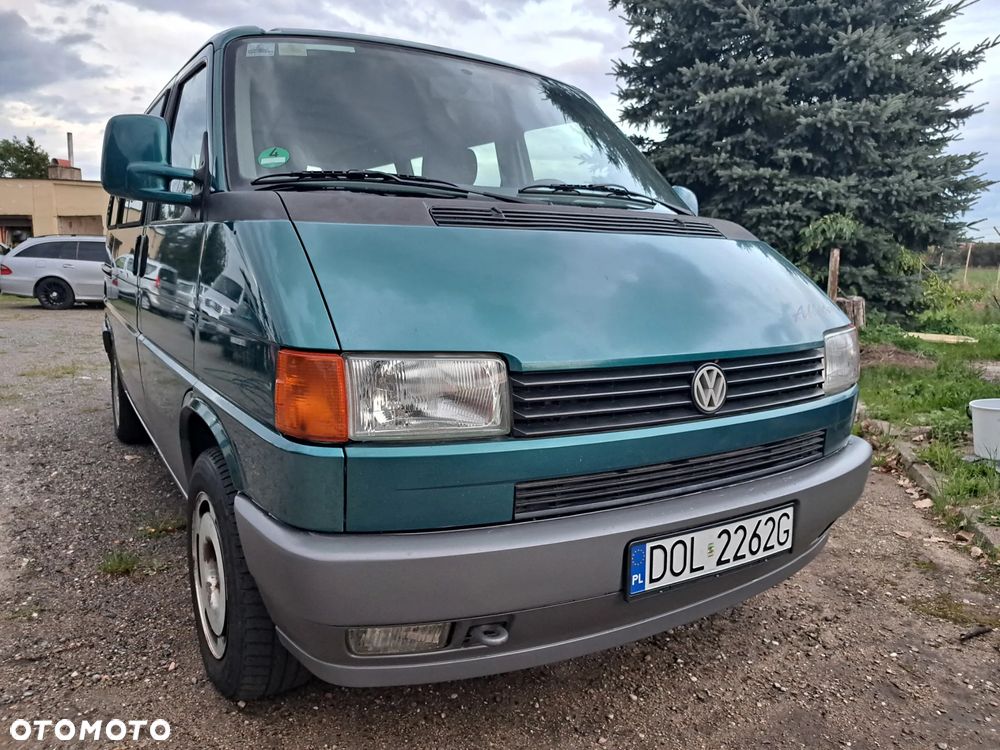 Volkswagen Multivan - 8