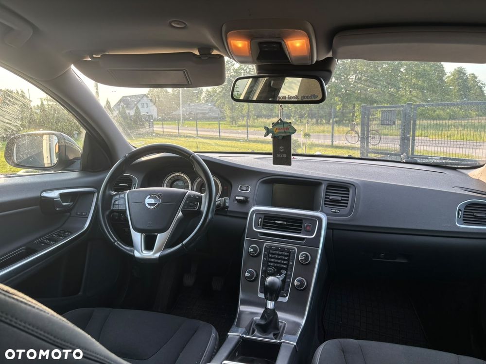 Volvo V60 - 8