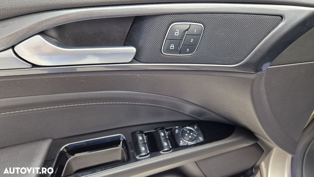 Ford Mondeo - 11